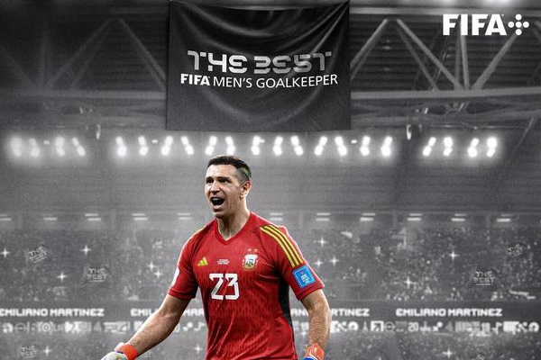 2022FIFA最佳门将马丁内斯